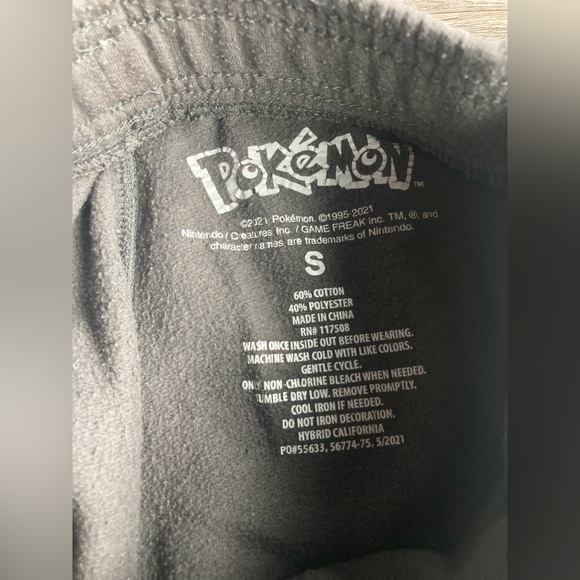 Pickachu Kids Sweatpants Size Small - Picture 5 of 7